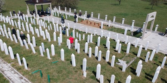 Avrupa'nın göbeğindeki katliam Ahmiçi Katliamı'nın kurbanları anıldı