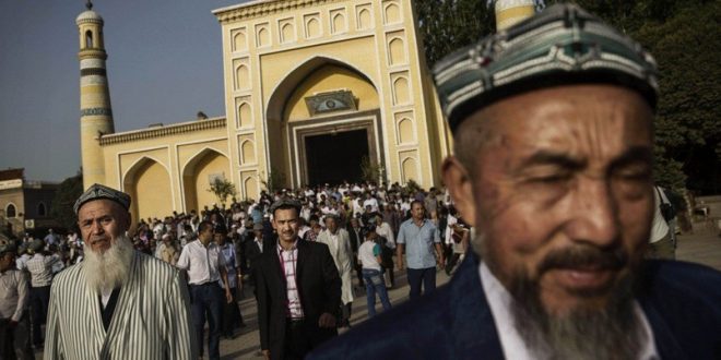 ABD Çin'e 'Uygur yaptırımı' tasarısını onayladı