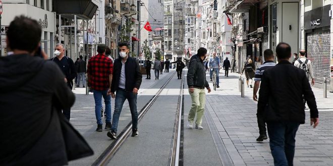 Taksim Meydanı ve İstiklal Caddesi’nde maske kullanmayanlara ceza kesilecek