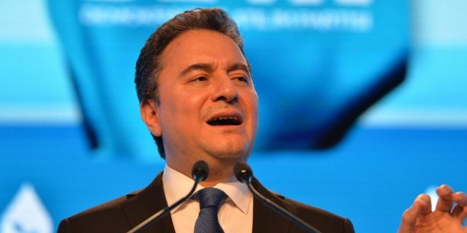 Babacan: İktidardan siyah ile beyaz gibi farklıyız