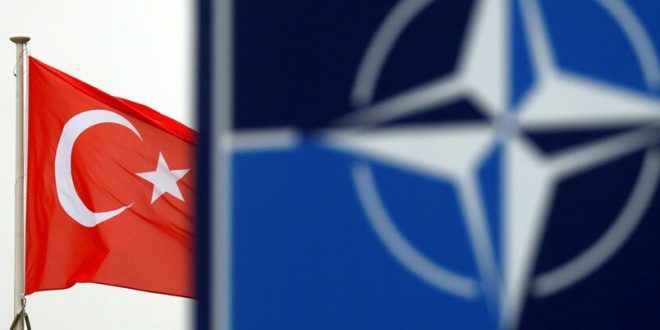 Fransa: NATO Türkiye'ye karşı sessiz kalmamalı