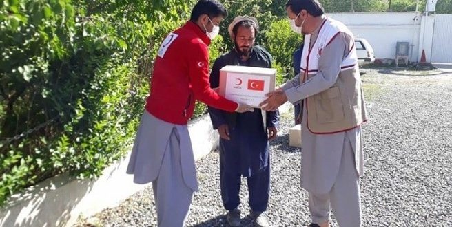 Türk Kızılaydan Afganistan'a hijyen seti desteği