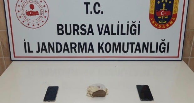 Bursa'da uyuşturucu tacirlerine operasyon: 3 gözaltı