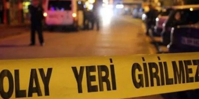 Sokakta yürüyen kişilerin üzerine ateş açıldı: Ölü ve yaralılar var