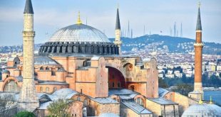 Ayasofya Camii'nin imam ve müezzinleri belli oldu!