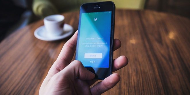 Twitter'dan ücretli üyelik için ilk adım