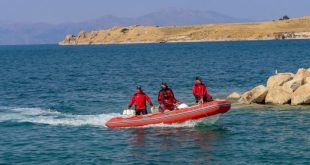 Van Gölü'nde batan tekne 107 metre derinlikte bulundu