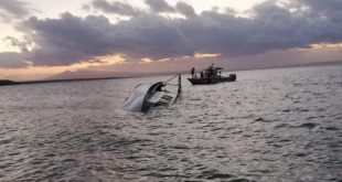 Van Gölü'nde göçmenleri taşıyan tekne battı