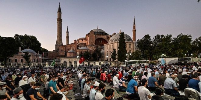 Yunanistan Kilisesi 24 Temmuz'u "yas günü" ilan etti