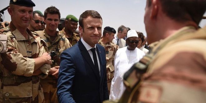 Macron’dan Mali ordusuna 'sivil yönetime geçiş' çağrısı