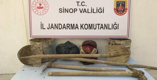 Sinop'ta uyuşturucu ve kaçak kazı operasyonunda 10 gözaltı