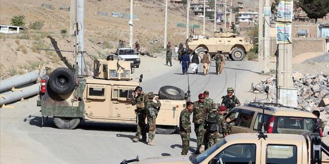 Taliban Afgan polislerini hedef aldı