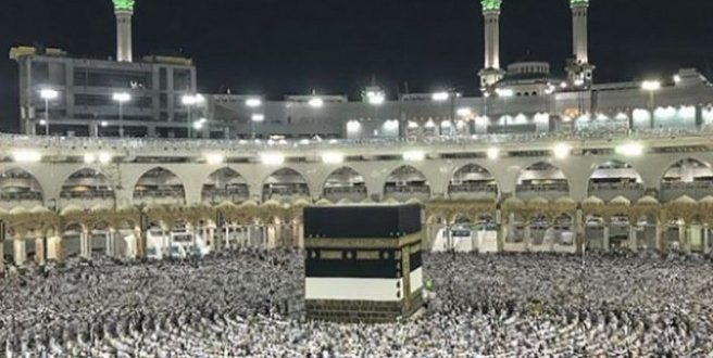 7 ay sonra Kabe'de cemaatle ilk namaz