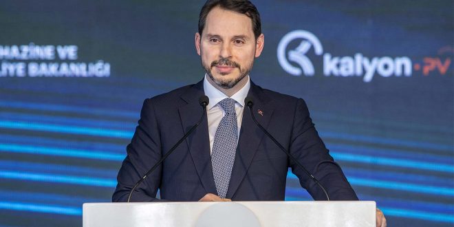 Bakan Berat Albayrak istifa ettiğini açıkladı