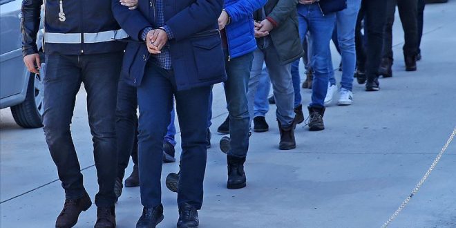 Diyarbakır’da PKK soruşturması: 26 öğretmen gözaltında!