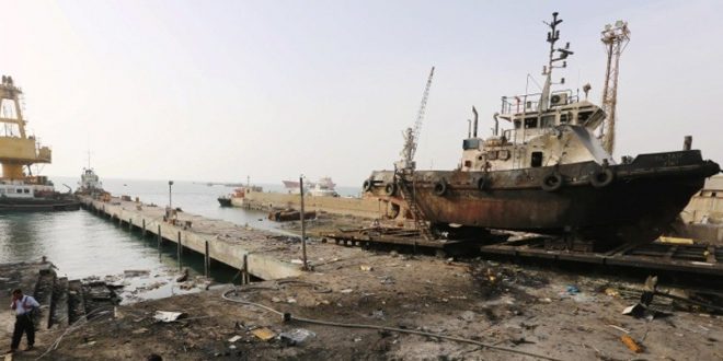 Yemen'de Husiler Hudeyde Limanı'nı bombaladı