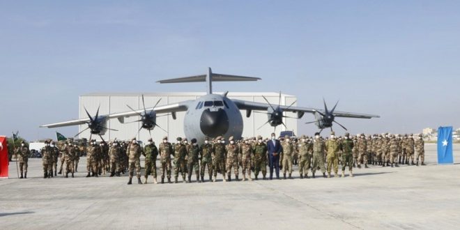 Türkiye Somali'de hükümet güçlerine askeri desteği sürdürüyor