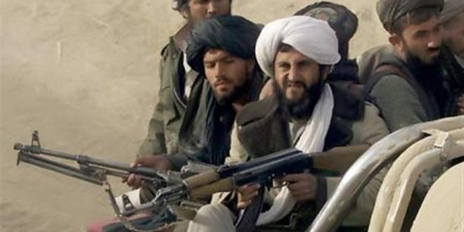 Taliban kontrol noktalarını ele geçirmeye devam ediyor