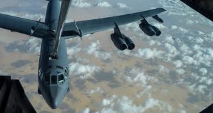 Amerikan B-52'leri Ortadoğu semalarında