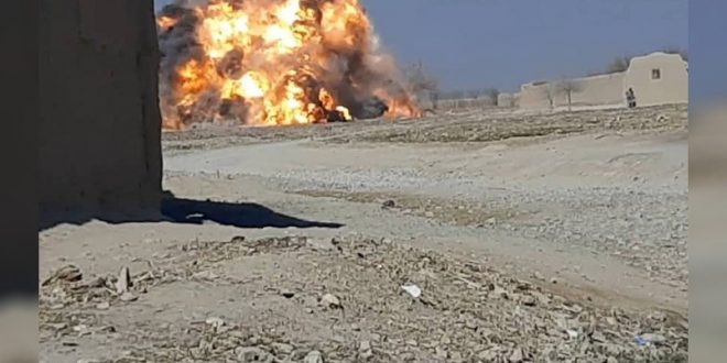 Kandahar'da hükümet güçlerine bombalı araç saldırısı