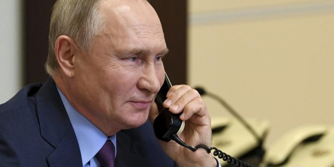 Putin Biden'ı telefonla arayarak tebrik etti! Normalleşme mesajı verdi...