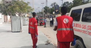 Mogadişu'da askeri konvoya bombalı saldırı