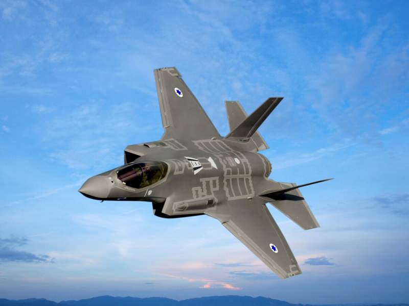 İsrail'in elinde bir filo F-35 jetleri var. Tel Aviv özellikle, Suriye'de İran hedeflerini bu uçaklarla vuruyor.