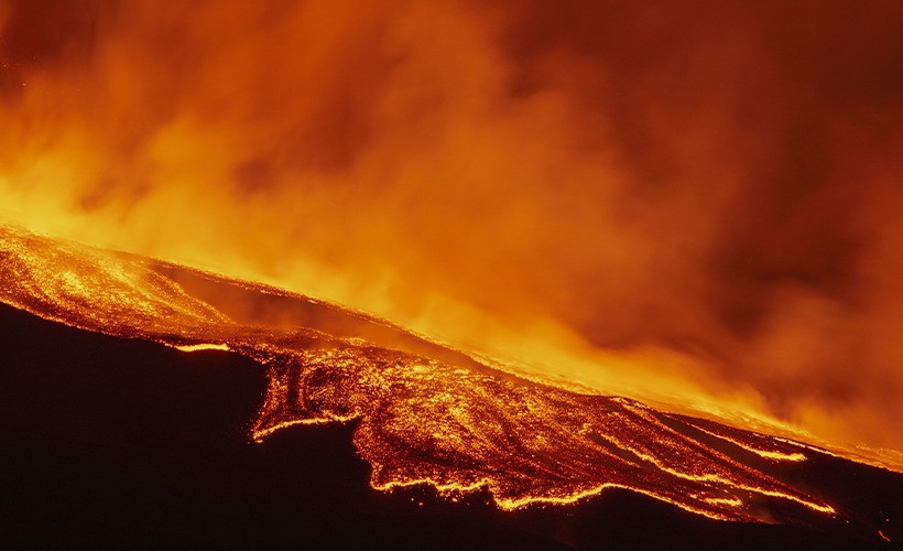 Etna Yanardağı'nda patlama