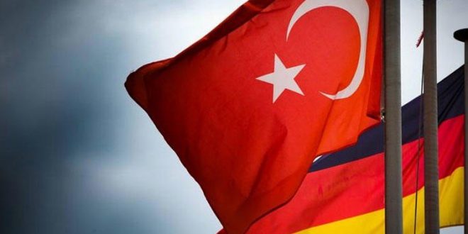 Alman Savunma Bakanı: Türkiye önemli NATO partneridir ve öyle kalacaktır