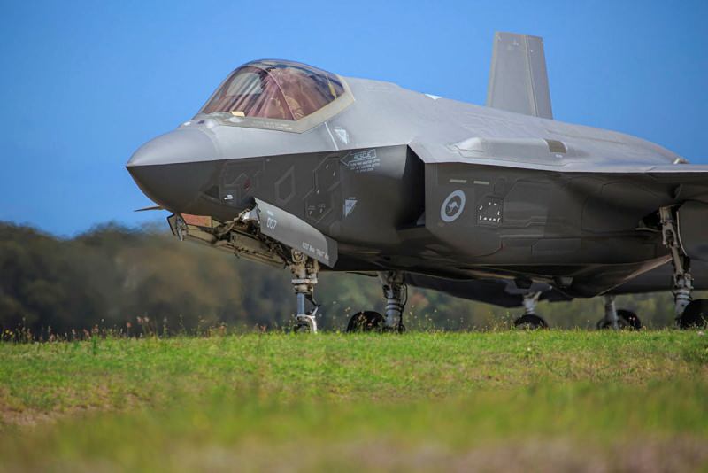 F-35 uçakları uzun süre motorsuz kalabilirler!