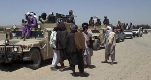 Taliban Afganistan'da bir ilçeyi ele geçirdi