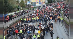 Merkel'den ırkçılık açıklaması!