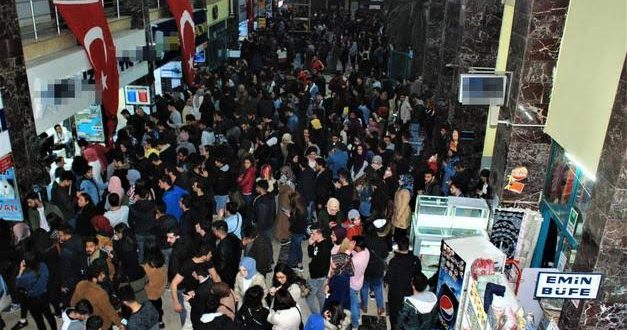 Kaçış başladı, otogarlarda yoğunluk!