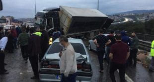 İstanbul TEM Otoyolunda zincirleme kaza, çok sayıda yaralı var!