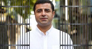 Selahattin Demirtaş'a 'tehdit' suçundan hapis cezası!