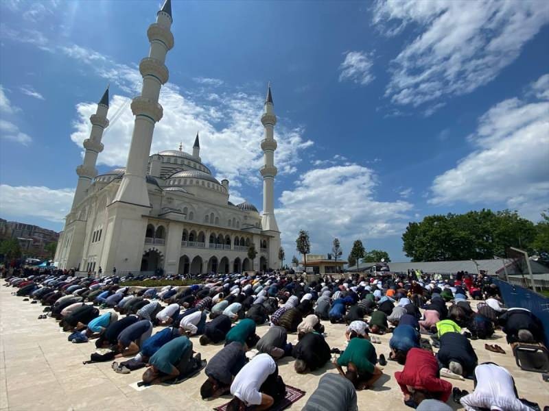 Cumhurbaşkanı Erdoğan, Zonguldak'ta Uzun Mehmet Cami açılışını yaptı!