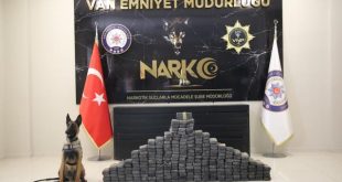 Van'da araç aramasında 205 kilo 240 gram eroin ele geçirildi!