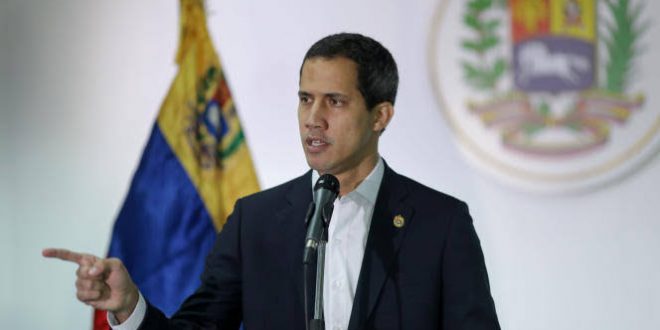 Biden, Guaido'ya desteğini açıkladı!