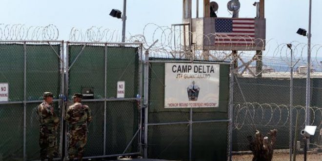 Biden yönetimi Guantanamo'dan ilk mahkumu Fas'a iade etti