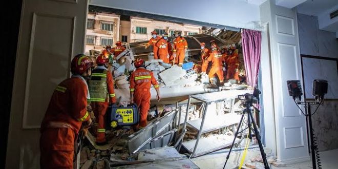 Çin’de çöken otel binasında ölü sayısı 17’ye çıktı