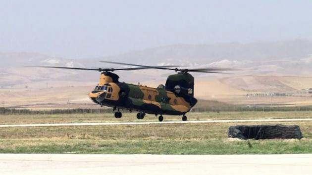 <p>ABD yapımı olan heikopterler 7500 litre kapasiteye sahip. </p>  