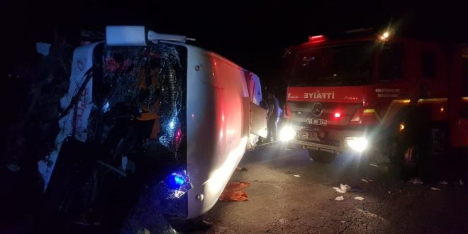 Manisa ve Kahramanmaraş’ta trafik kazaları: 8 ölü