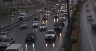 İstanbul’da yağışlar trafiği vurdu, yoğunluk yüzde 60'a dayandı