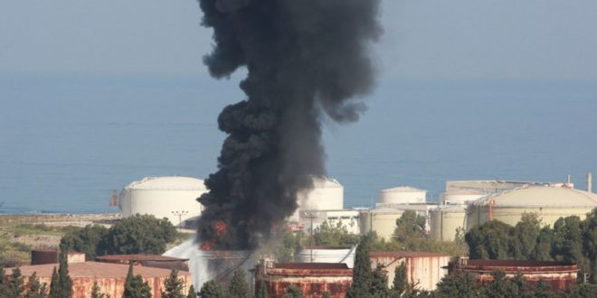 Petrol tesisinde büyük yangın!