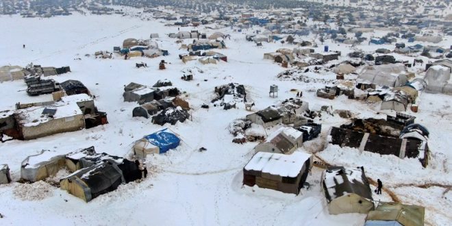 "Suriye'deki kamplarda 15 çocuk donarak hayatını kaybetti"