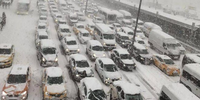 İstanbul'a giriş kısıtlaması kaldırıldı!