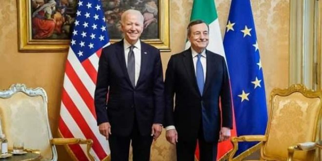 Biden, İtalya Başbakanı Draghi ile Ukrayna'yı görüştü