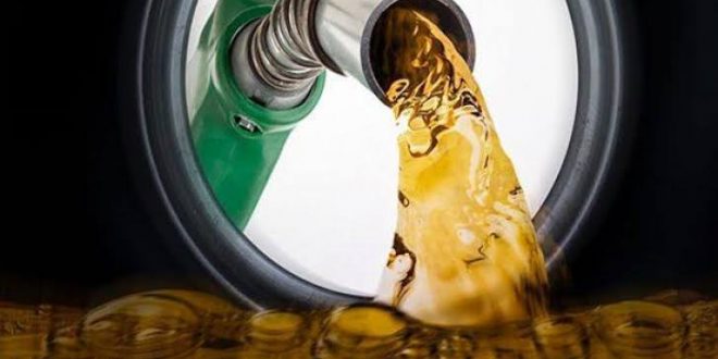 Petrol fiyatların yükselmesiyle akaryakıt fiyatlarına zam bekleniyor