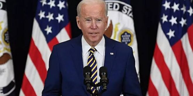 Biden, Ukrayna'ya 800 milyon dolarlık yardım yapılacağını açıkladı