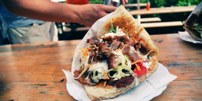 "Almanya'da döner kebap depremi"